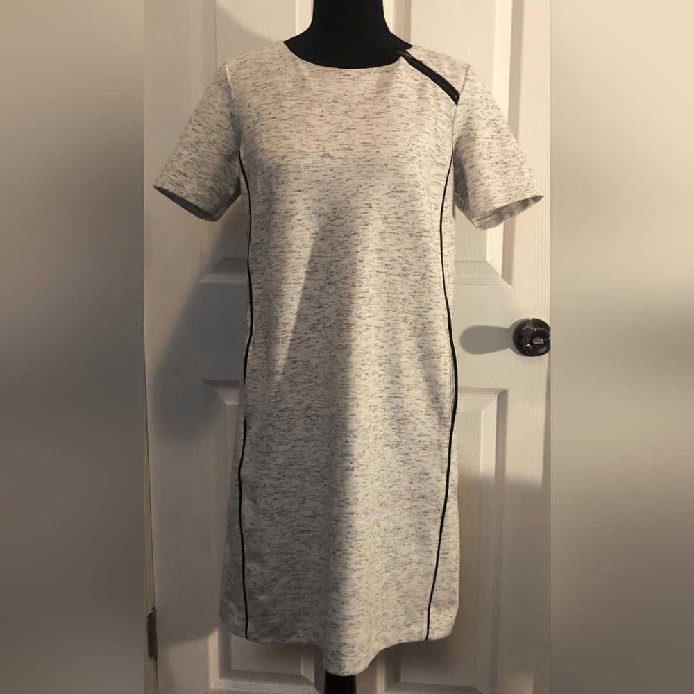 HALOGEN Short Sleeve Pocketed Dress